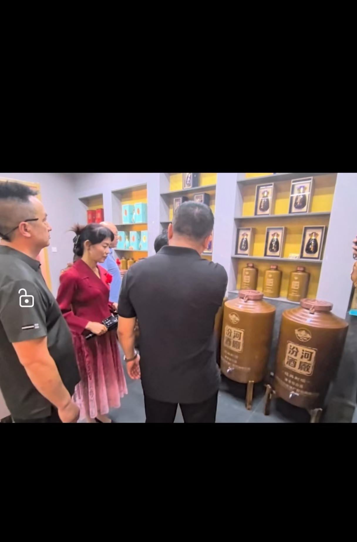 3b77da38c7b25d6585a8131cdb9ca137.jpg