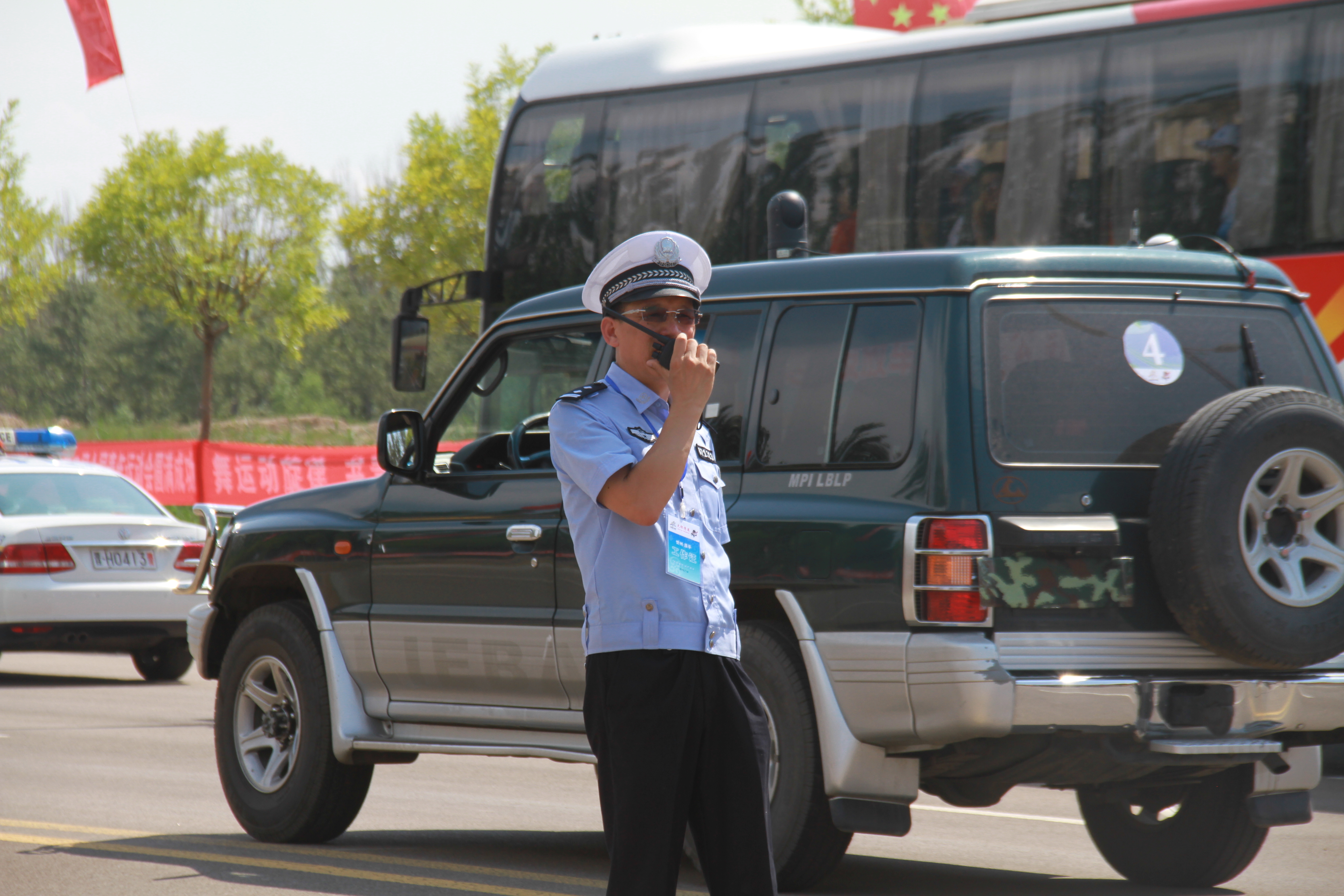 67原平交警圆满完成二青会火炬传递交通安保工作