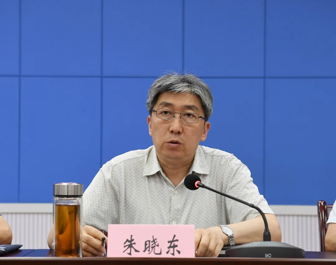 忻州市委常委会(扩大)会议召开